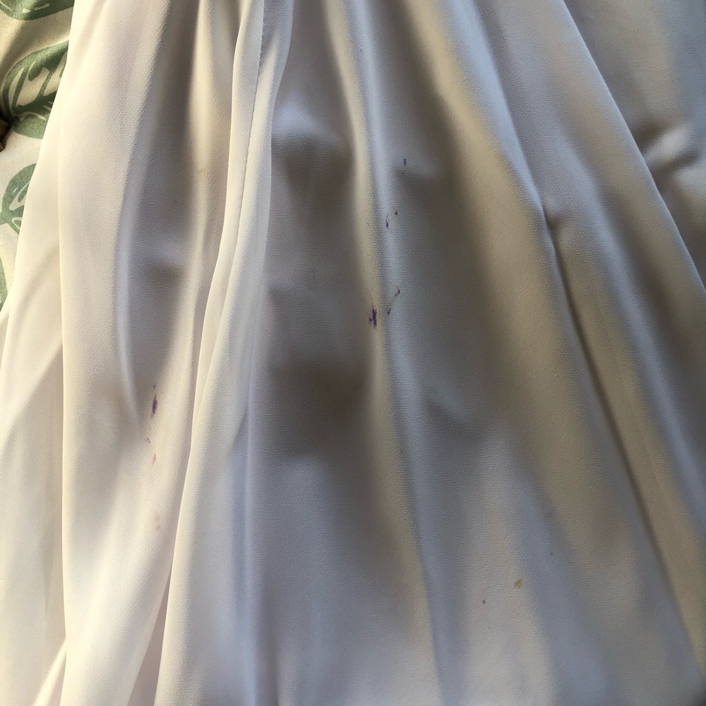 Beautiful gold and white prom dress - Picture 4 of 5